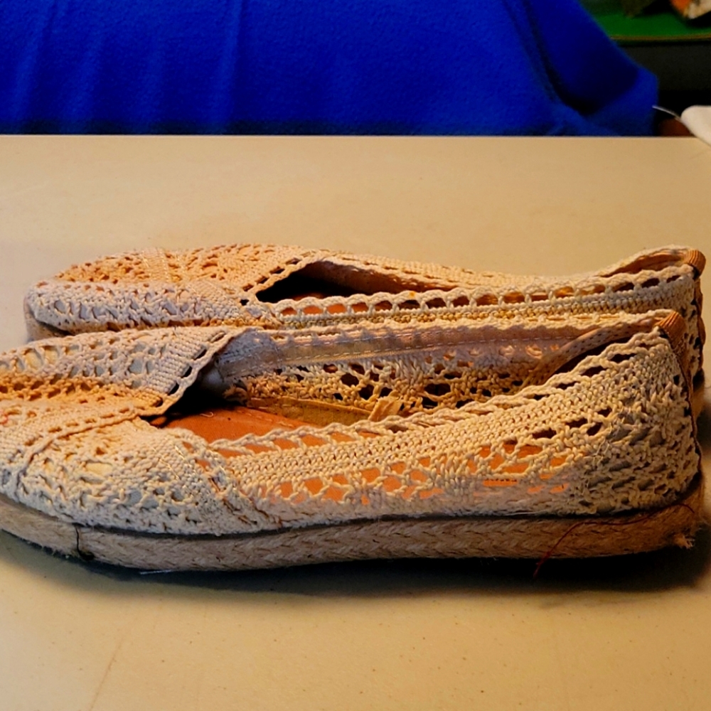 Womens flats